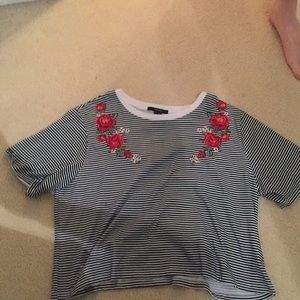 Forever 21 Black and White Striped Crop Top